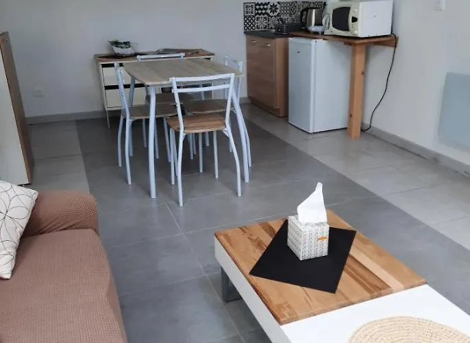 Loft Dans Longere A La Campagne Δωμάτια σε οικογενειακή κατοικία *